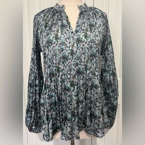 Elie Tahari Micro Pleated Long Sleeve Top Floral Print Blue Green Size L NWT